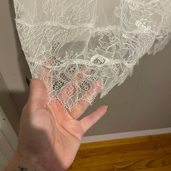 Beautiful Tea Length Melissa Sweet Wedding Dress - Picture 2 of 11